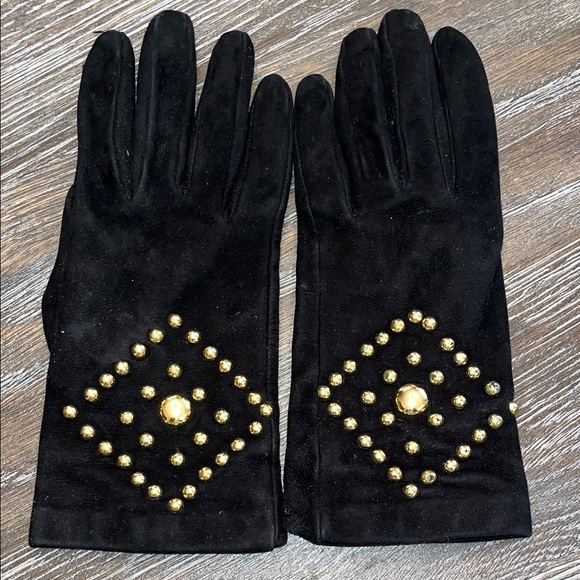 Carolina Amato Elegant Black and Gold Studded Gloves - Picture 1 of 1
